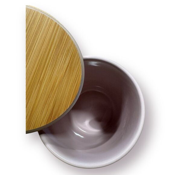 Hello Kitty (Sanrio) Light Pink Ceramic Snack Jar with Bamboo Lid - Picture 5 of 5